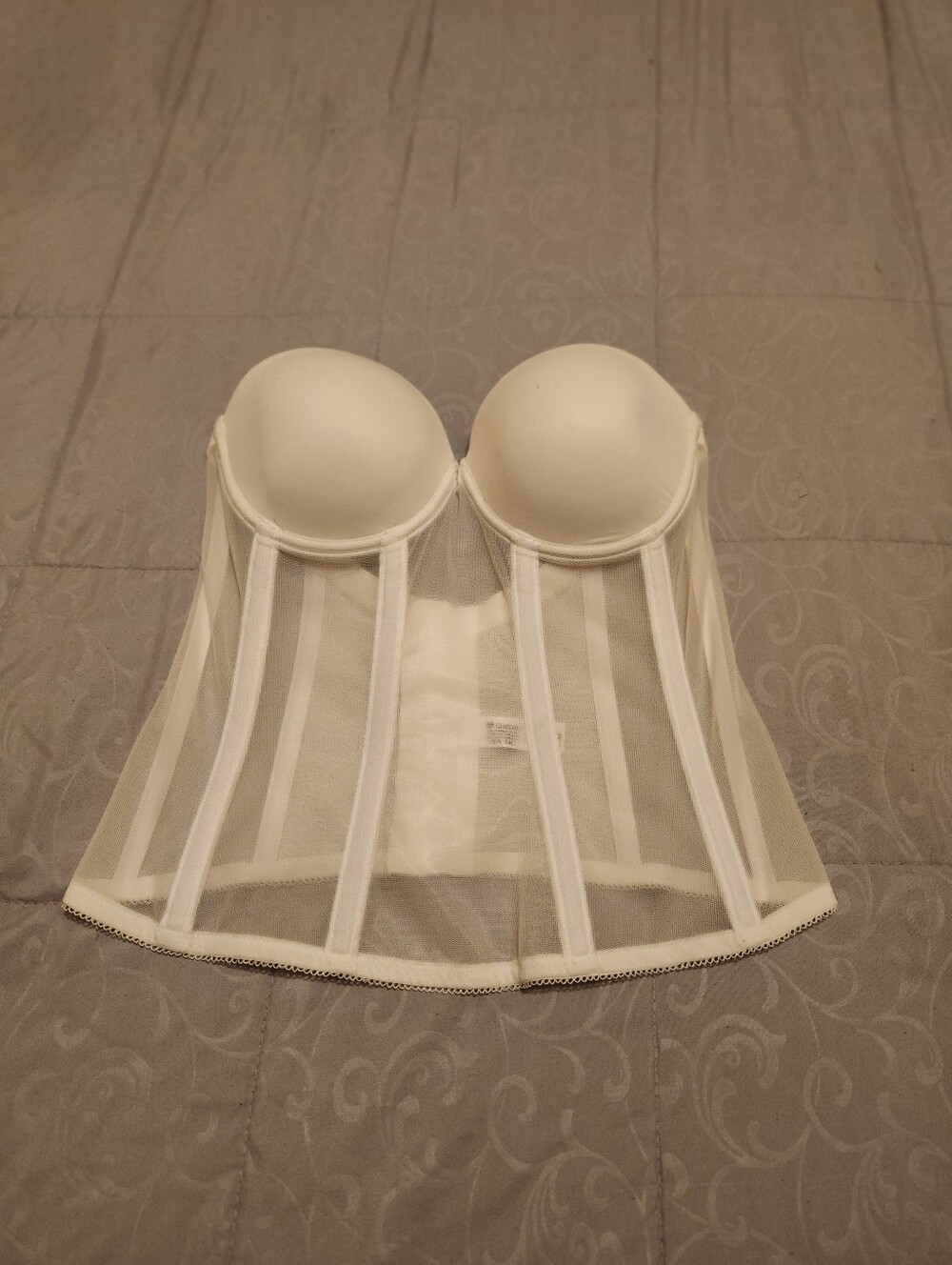 Wacoal Cream Bustier NWOT